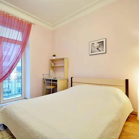 Aparton Leningradskaya 2 Minsk